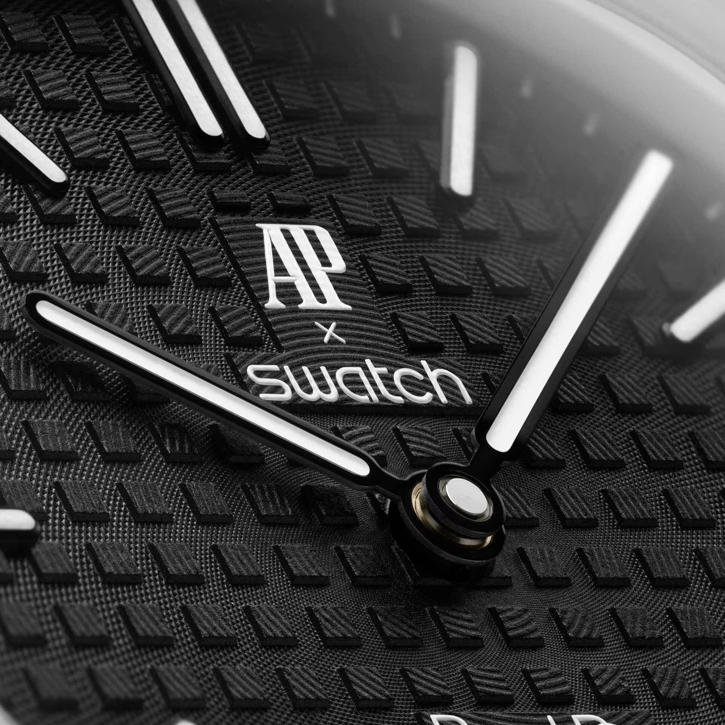 AP x Swatch OCHO NEGRO Royal Pop